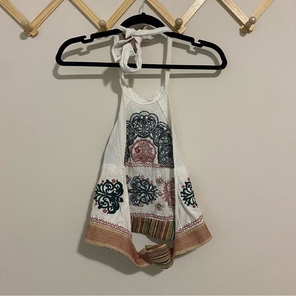 Altar’d State White Embroidered Halter Crop medium - Picture 3 of 6